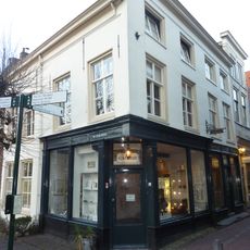 Pieterskerkhof 28, Leiden